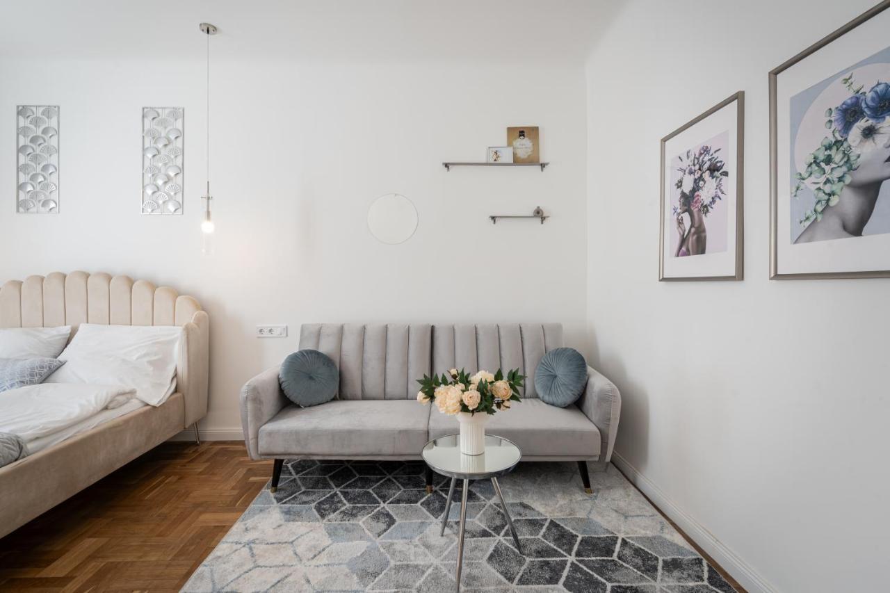 D71 - Central Cozy Suite, Best Location By Bqa Budapest Kültér fotó