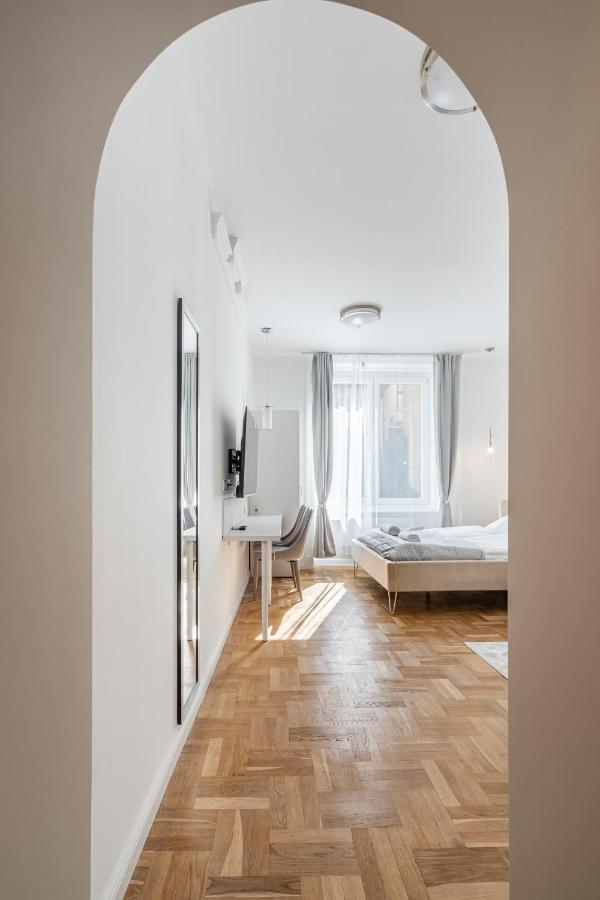 D71 - Central Cozy Suite, Best Location By Bqa Budapest Kültér fotó
